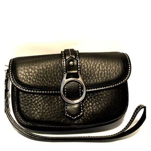Dooney & Bourke Black leather wristlet